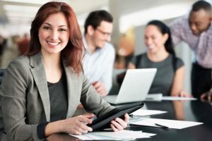 PELATIHAN KURSUS PRIME PEREMPUAN (POWER, BEAUTY AND BRAIN)