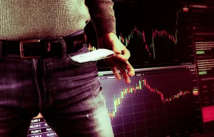 STRATEGI PENGELOLAAN RISIKO UNTUK MENGURANGI KERUGIAN TRADING SAHAM