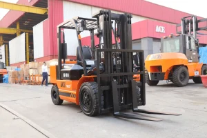 7 PRINSIP OPERASIONAL FORKLIFT UNTUK MENGENDALIKAN RISIKO DI LINGKUNGAN KERJA