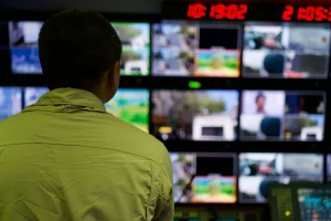 MEDIA MONITORING SEBAGAI CARA MEMANTAU BERITA TENTANG PERUSAHAAN