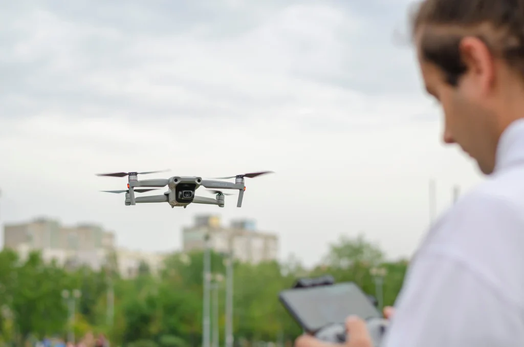 5 TEKNIK PERGERAKAN DRONE UNTUK MENGHASILKAN VIDEO YANG STABIL