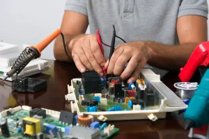 7 TAHAP PERBAIKAN PERANGKAT ELEKTRONIKA DIAGNOSIS HINGGA PENGUJIAN