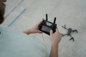 BAGAIMANA CARA MELAKUKAN PERSIAPAN PENERBANGAN DRONE SEBELUM PENGAMBILAN FOTO DAN VIDEO